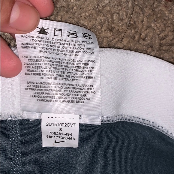 Nike leggings - Picture 2 of 3